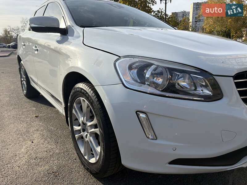 Volvo XC60 2015