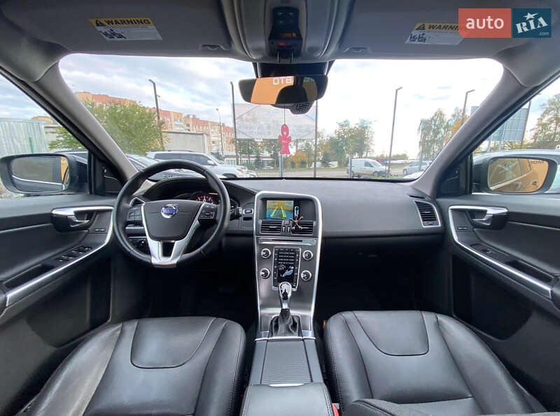 Внедорожник / Кроссовер Volvo XC60 2016 в Ровно фото 12 Внедорожник / Кроссовер Volvo XC60 2016 в Ровно