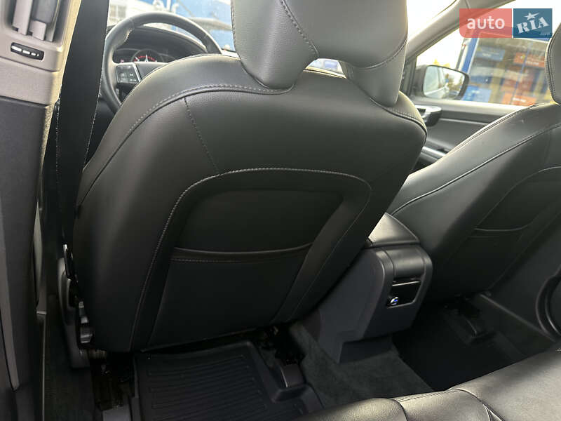 Внедорожник / Кроссовер Volvo XC60 2015 в Киеве фото 39 Внедорожник / Кроссовер Volvo XC60 2015 в Киеве