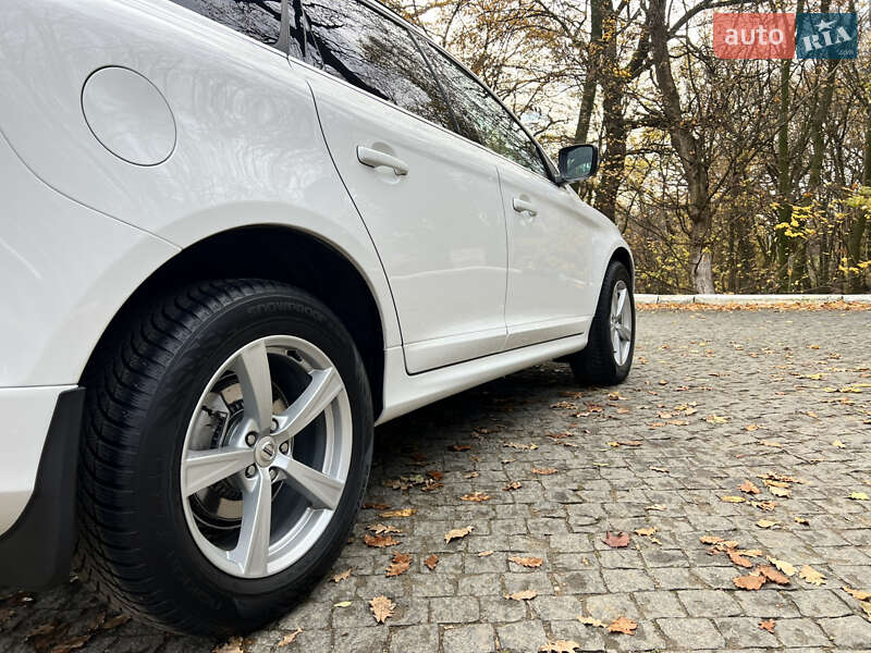 Внедорожник / Кроссовер Volvo XC60 2013 в Черновцах фото 15 Внедорожник / Кроссовер Volvo XC60 2013 в Черновцах