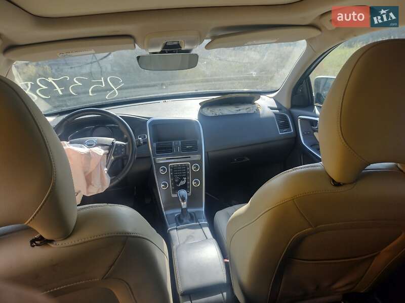 Внедорожник / Кроссовер Volvo XC60 2016 в Ровно фото 11 Внедорожник / Кроссовер Volvo XC60 2016 в Ровно
