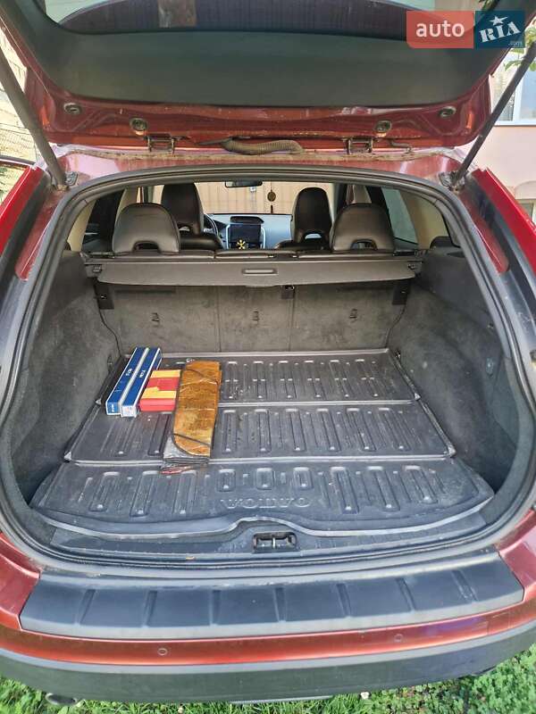 Внедорожник / Кроссовер Volvo XC60 2009 в Ужгороде