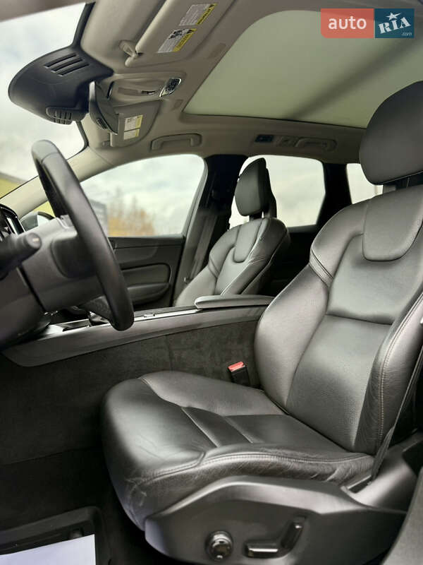 Внедорожник / Кроссовер Volvo XC60 2018 в Коломые