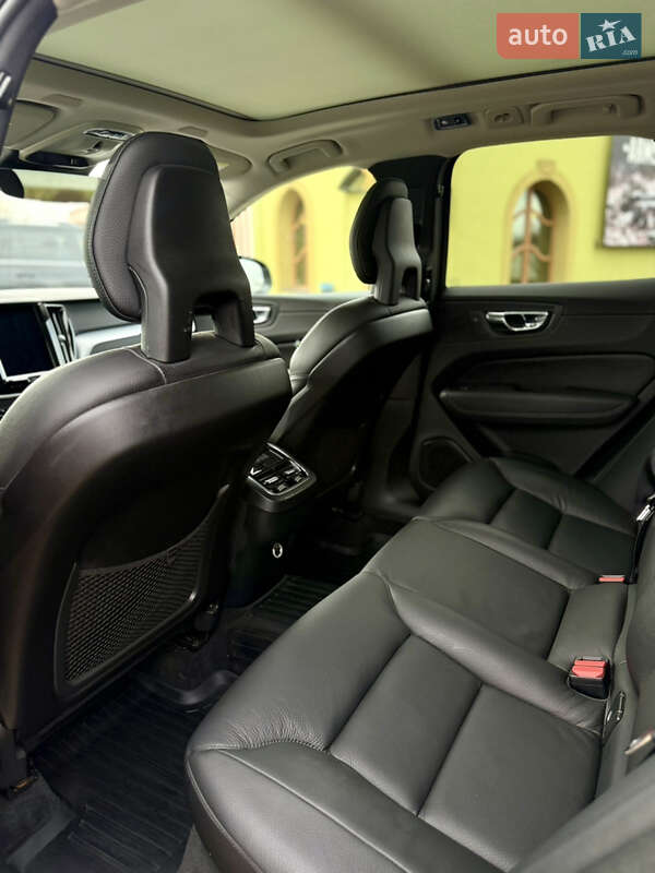 Внедорожник / Кроссовер Volvo XC60 2018 в Коломые