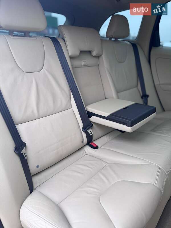 Внедорожник / Кроссовер Volvo XC60 2012 в Киеве фото 33 Внедорожник / Кроссовер Volvo XC60 2012 в Киеве
