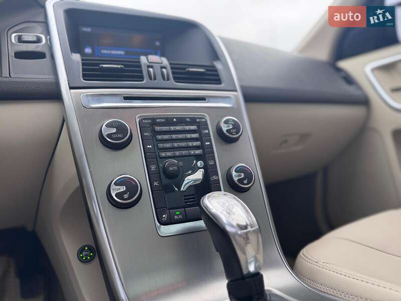 Внедорожник / Кроссовер Volvo XC60 2012 в Киеве фото 42 Внедорожник / Кроссовер Volvo XC60 2012 в Киеве