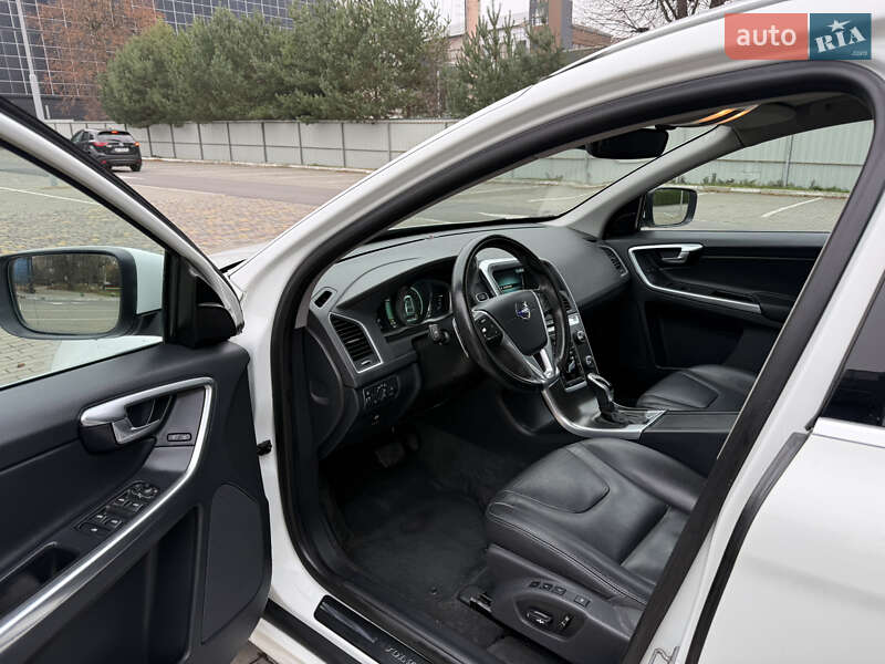 Позашляховик / Кросовер Volvo XC60 2013 в Луцьку фото 11 Позашляховик / Кросовер Volvo XC60 2013 в Луцьку