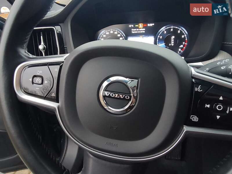 Позашляховик / Кросовер Volvo XC60 2020 в Нововолинську