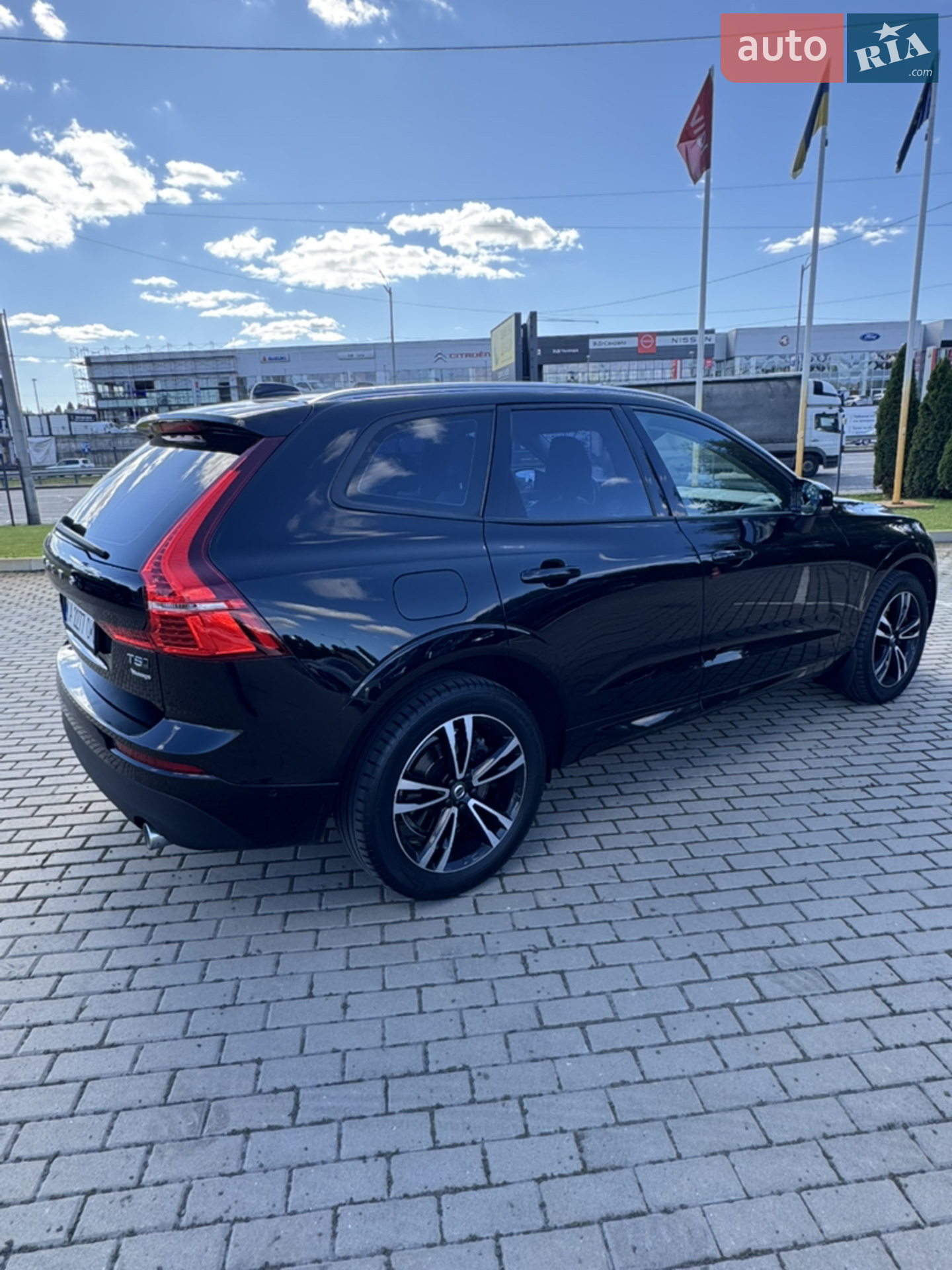 2018 Volvo XC60 - мініатюра 7