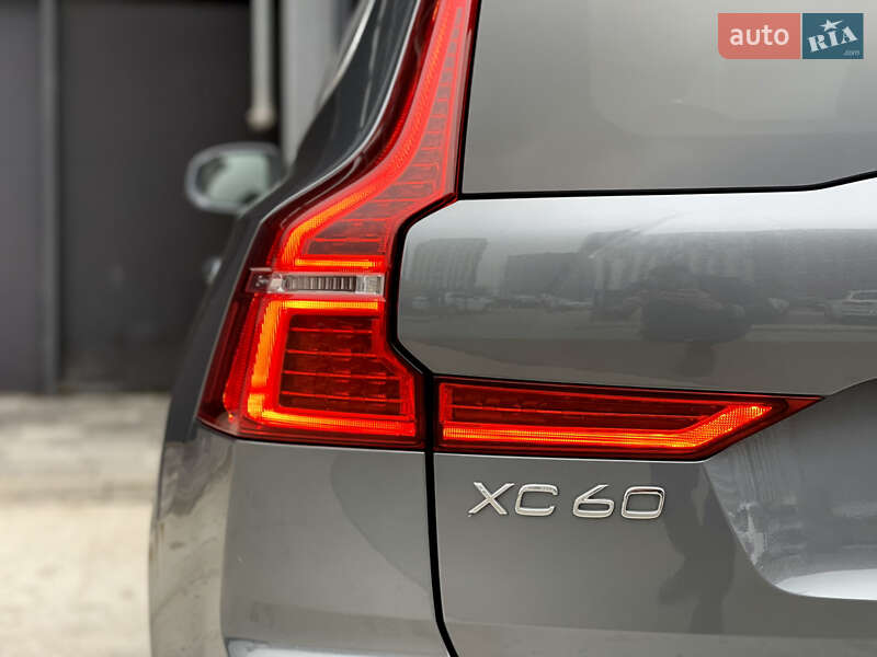 Позашляховик / Кросовер Volvo XC60 2017 в Києві фото 24 Позашляховик / Кросовер Volvo XC60 2017 в Києві
