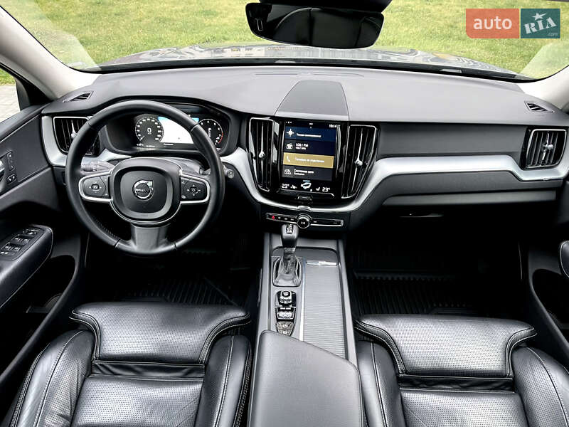 Позашляховик / Кросовер Volvo XC60 2017 в Києві фото 51 Позашляховик / Кросовер Volvo XC60 2017 в Києві