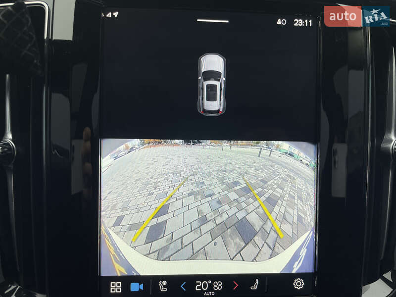 Позашляховик / Кросовер Volvo XC60 2024 в Дніпрі