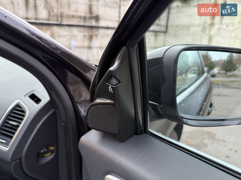 Внедорожник / Кроссовер Volvo XC60 2015 в Ровно