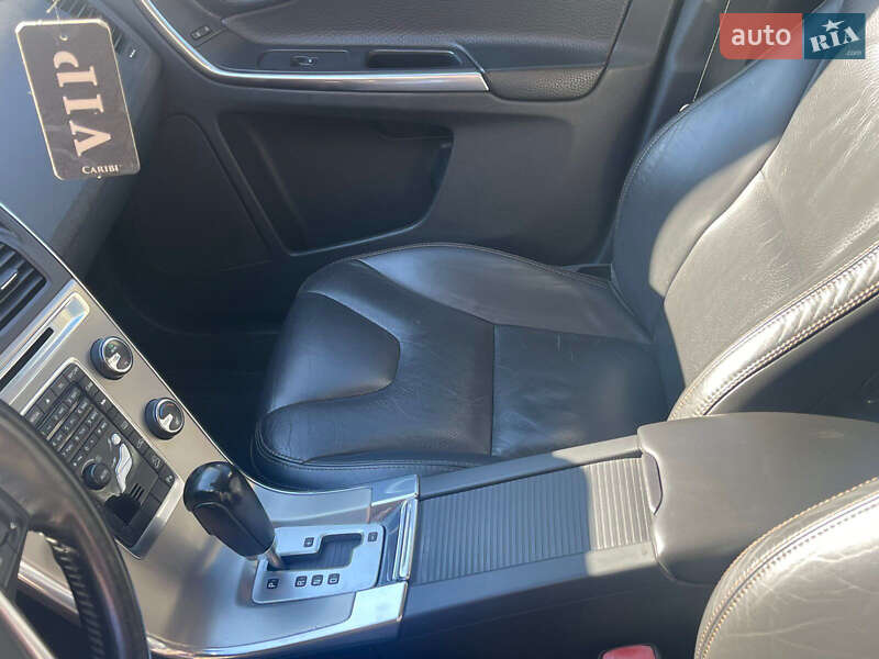 Внедорожник / Кроссовер Volvo XC60 2012 в Мукачево