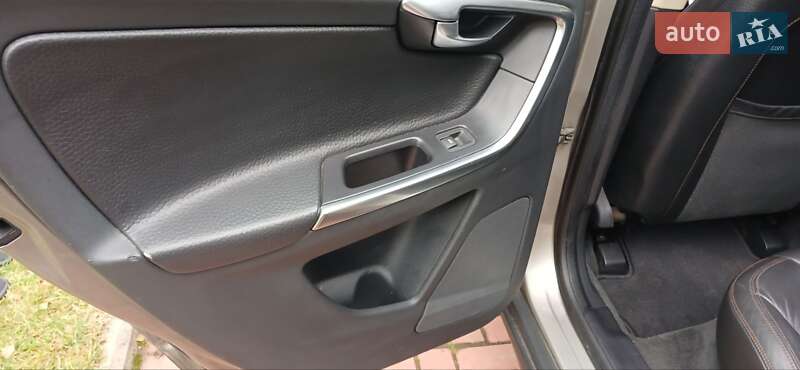 Позашляховик / Кросовер Volvo XC60 2011 в Дубні фото 24 Позашляховик / Кросовер Volvo XC60 2011 в Дубні