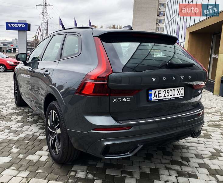 Позашляховик / Кросовер Volvo XC60 2025 в Дніпрі фото 7 Позашляховик / Кросовер Volvo XC60 2025 в Дніпрі