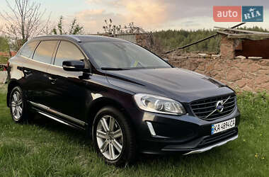 Внедорожник / Кроссовер Volvo XC60 2017 в Киеве