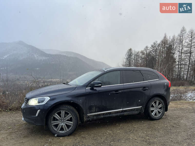 Позашляховик / Кросовер Volvo XC60 2017 в Києві