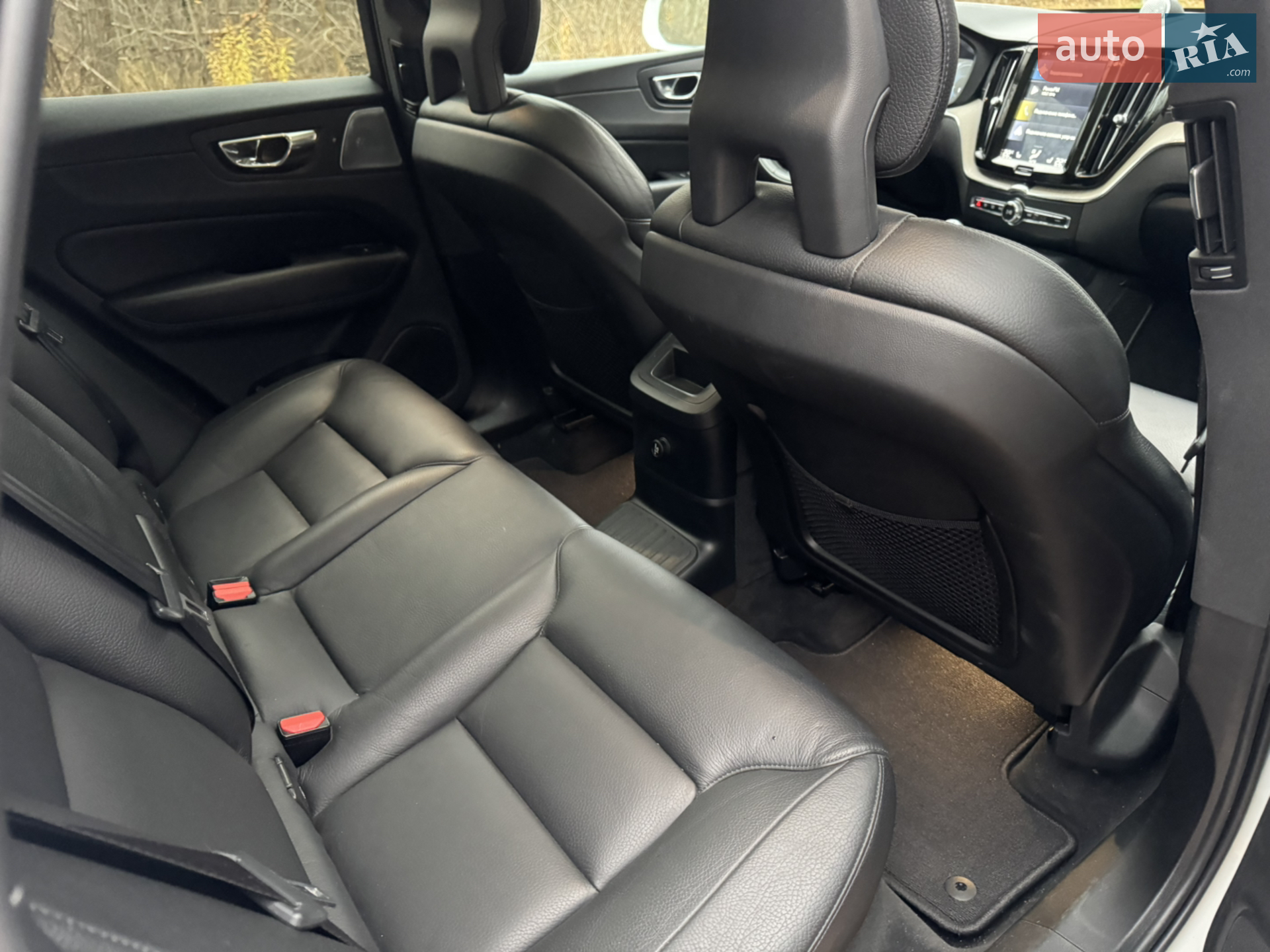 2018 Volvo XC60 - мініатюра 16