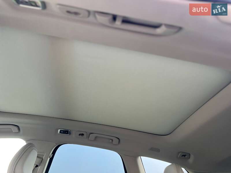 Позашляховик / Кросовер Volvo XC60 2021 в Івано-Франківську