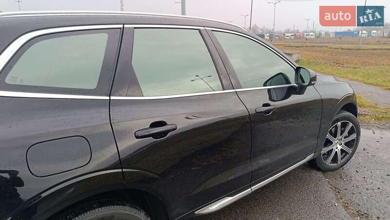 Внедорожник / Кроссовер Volvo XC60 2019 в Львове