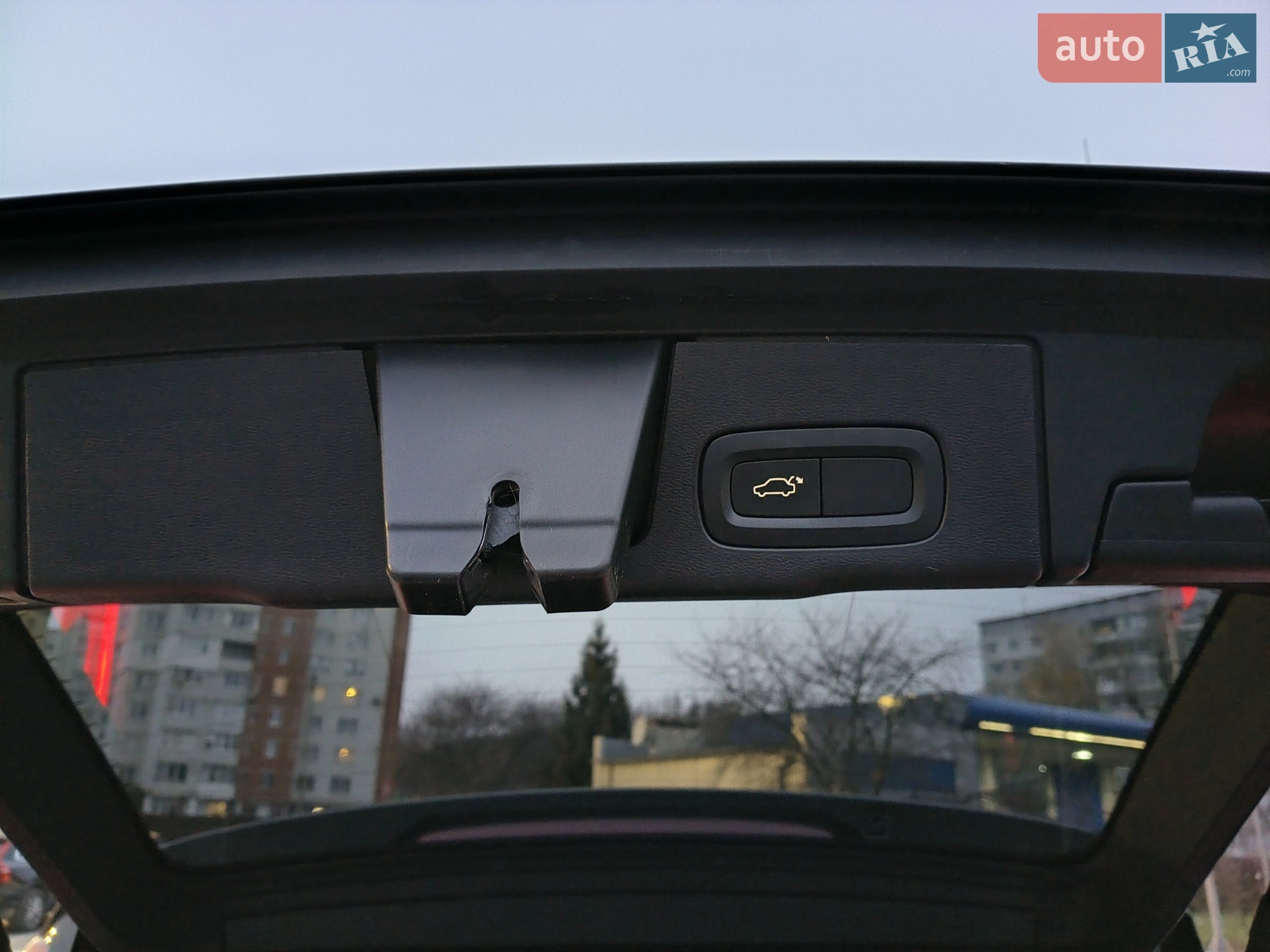 2018 Volvo XC60 - мініатюра 13