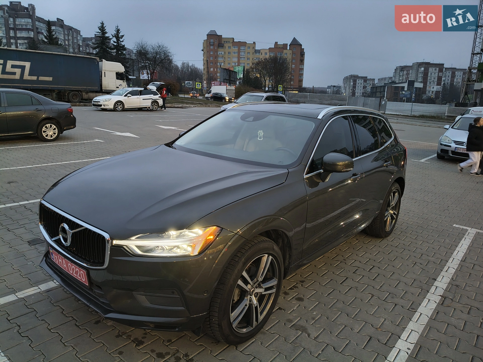2018 Volvo XC60 - мініатюра 26