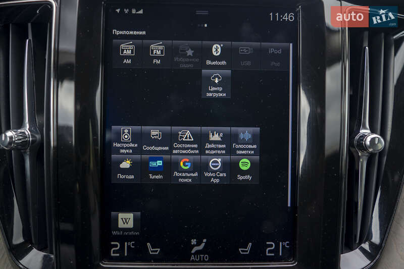 Внедорожник / Кроссовер Volvo XC60 2018 в Киеве