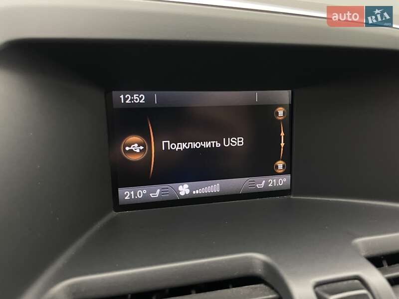 Позашляховик / Кросовер Volvo XC60 2015 в Києві фото 16 Позашляховик / Кросовер Volvo XC60 2015 в Києві