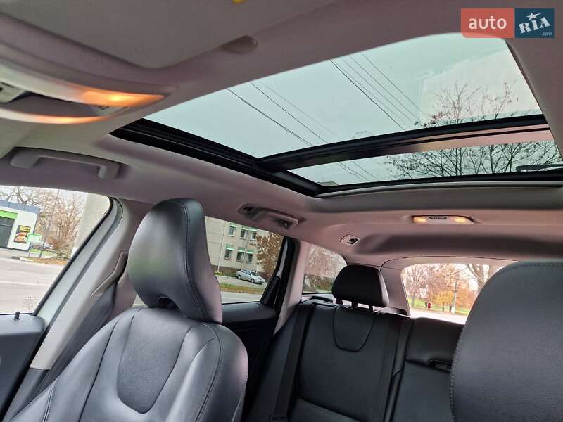 Позашляховик / Кросовер Volvo XC60 2015 в Кропивницькому