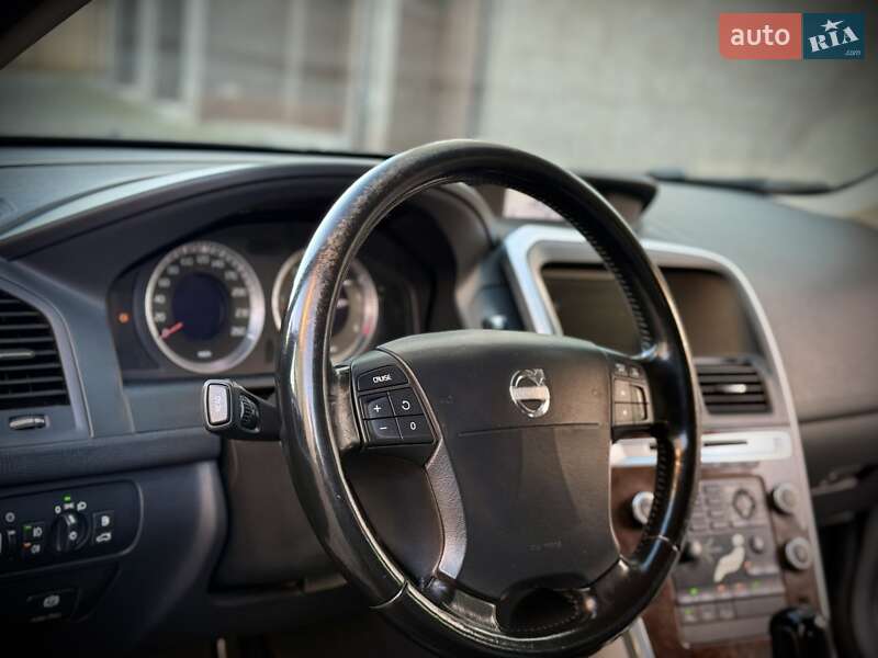 Позашляховик / Кросовер Volvo XC60 2008 в Івано-Франківську