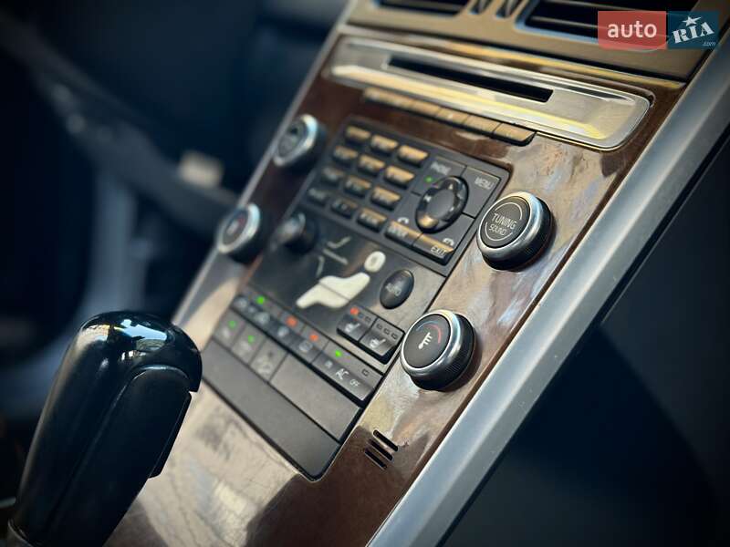 Позашляховик / Кросовер Volvo XC60 2008 в Івано-Франківську