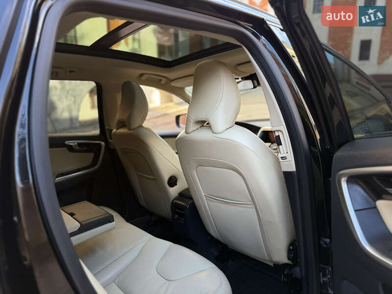 Внедорожник / Кроссовер Volvo XC60 2014 в Тернополе фото 146 Внедорожник / Кроссовер Volvo XC60 2014 в Тернополе