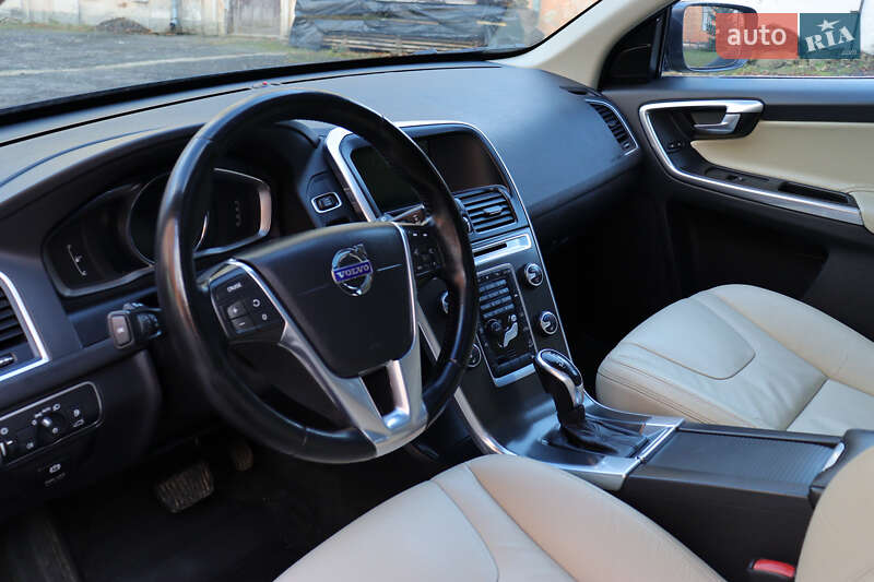 Внедорожник / Кроссовер Volvo XC60 2014 в Тернополе фото 161 Внедорожник / Кроссовер Volvo XC60 2014 в Тернополе