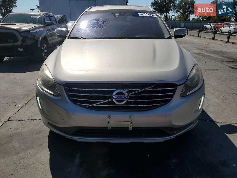 Внедорожник / Кроссовер Volvo XC60 2017 в Киеве