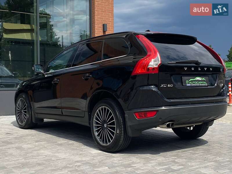Позашляховик / Кросовер Volvo XC60 2011 в Києві