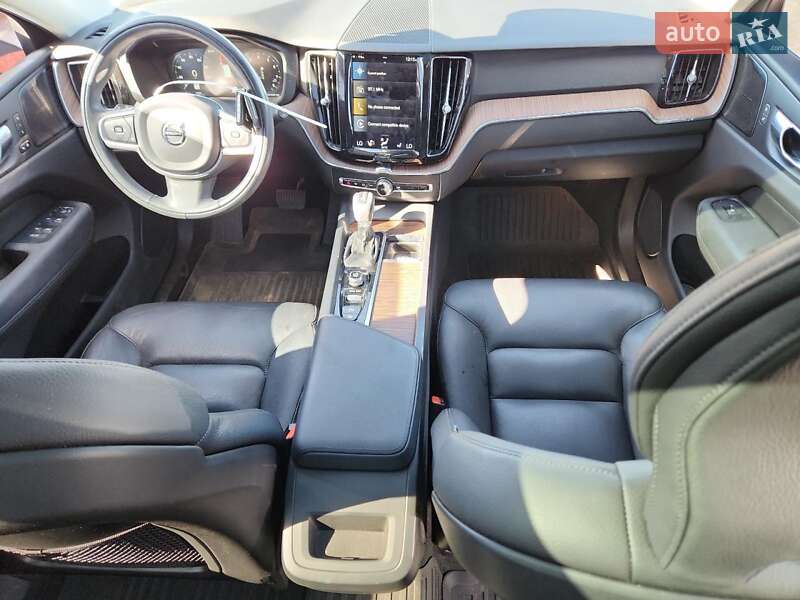Позашляховик / Кросовер Volvo XC60 2021 в Луцьку