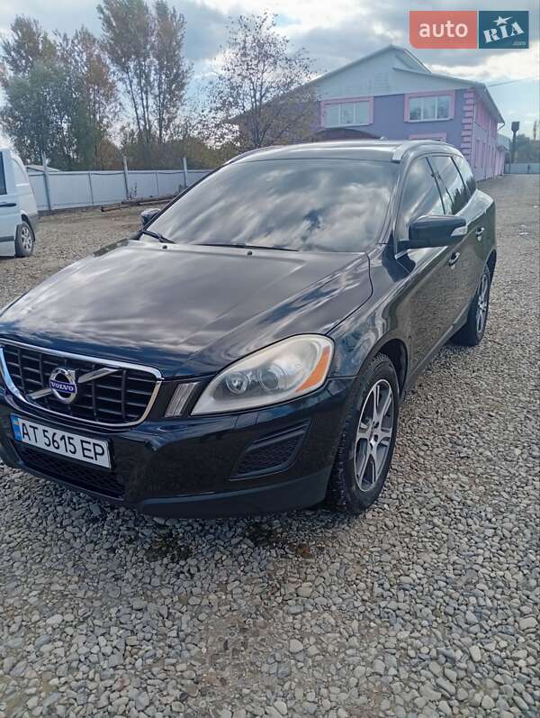 Позашляховик / Кросовер Volvo XC60 2010 в Косові