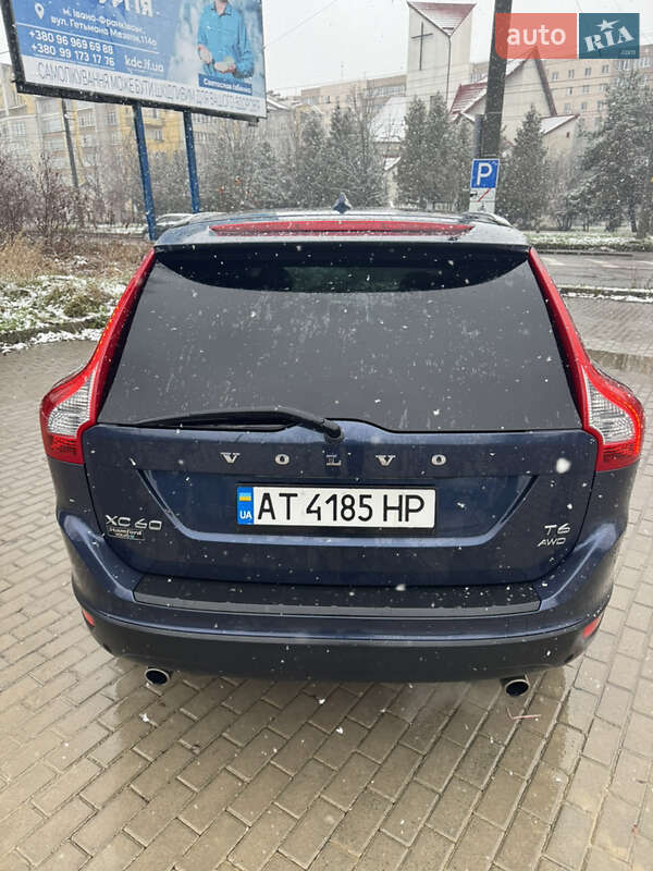 Позашляховик / Кросовер Volvo XC60 2012 в Івано-Франківську