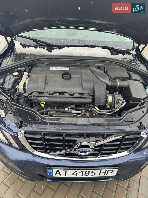 Позашляховик / Кросовер Volvo XC60 2012 в Івано-Франківську