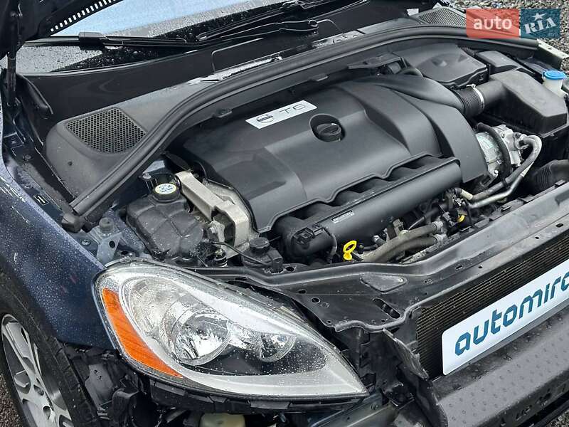 Внедорожник / Кроссовер Volvo XC60 2015 в Луцке