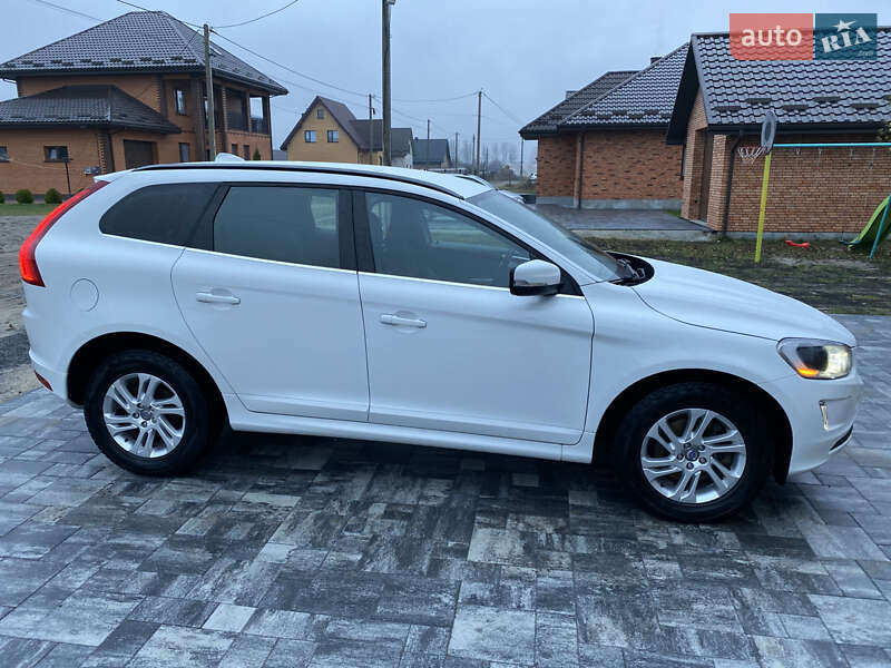 Внедорожник / Кроссовер Volvo XC60 2014 в Сарнах фото 31 Внедорожник / Кроссовер Volvo XC60 2014 в Сарнах