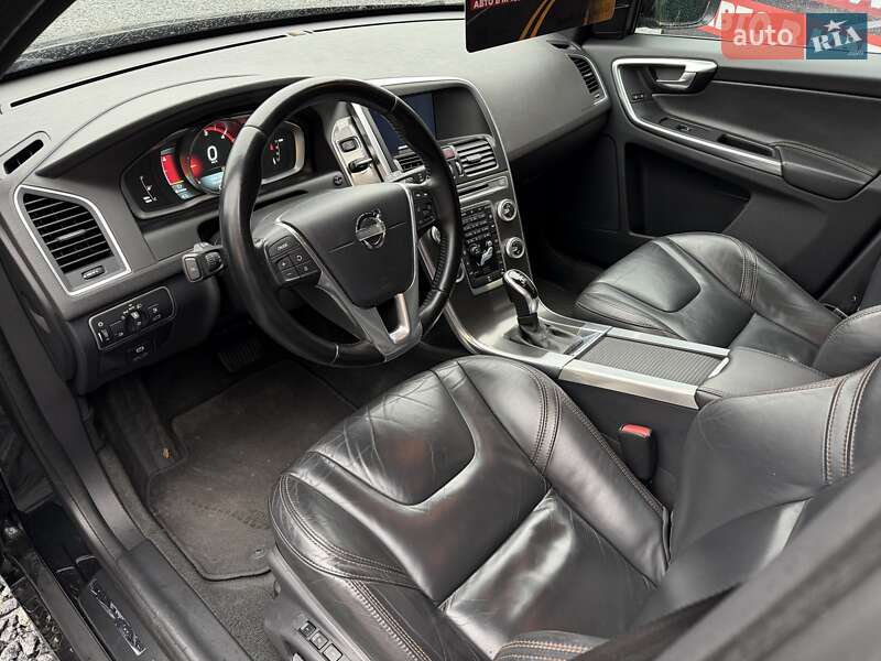 Позашляховик / Кросовер Volvo XC60 2013 в Стрию