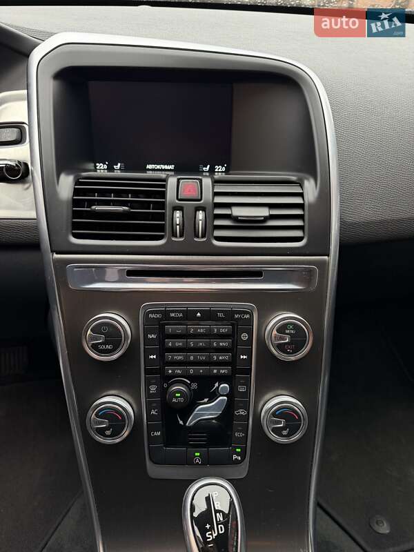 Позашляховик / Кросовер Volvo XC60 2013 в Стрию