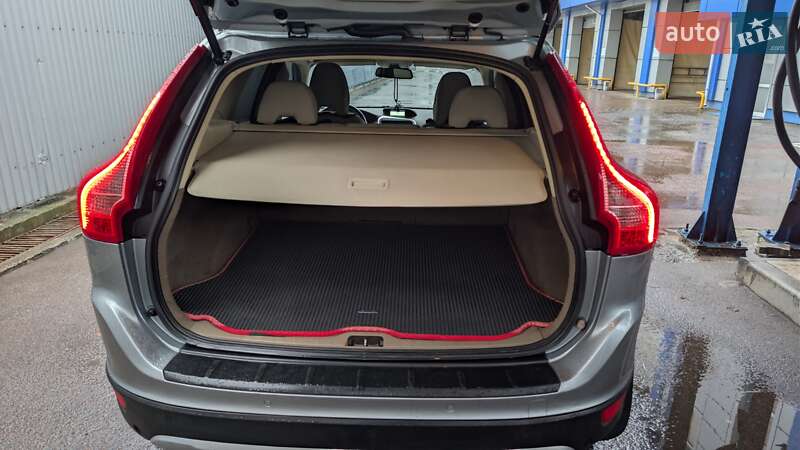 Внедорожник / Кроссовер Volvo XC60 2009 в Житомире