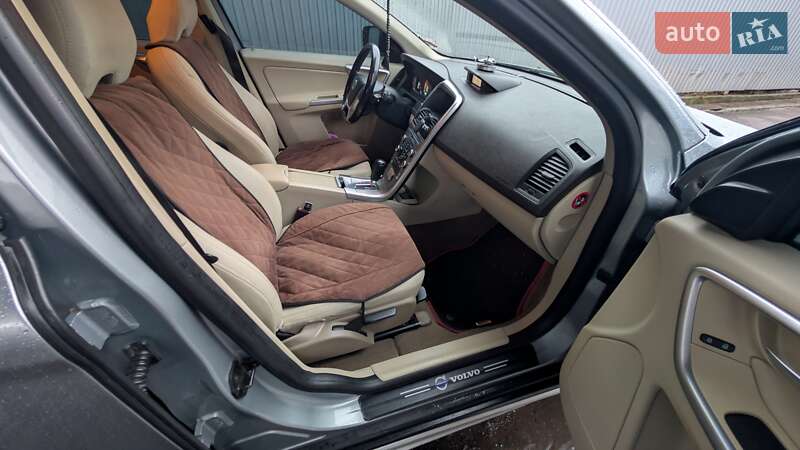 Внедорожник / Кроссовер Volvo XC60 2009 в Житомире