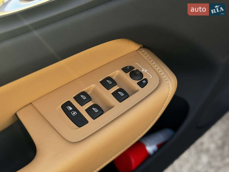 Внедорожник / Кроссовер Volvo XC60 2022 в Житомире фото 24 Внедорожник / Кроссовер Volvo XC60 2022 в Житомире