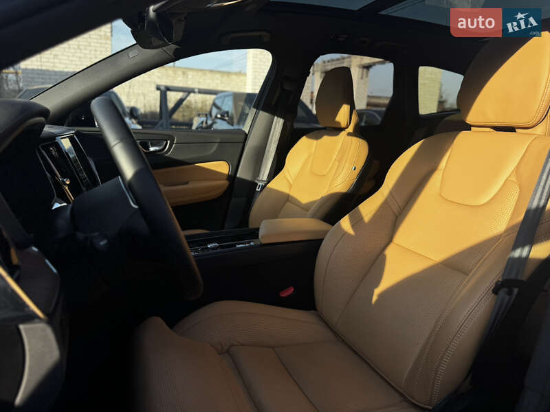Внедорожник / Кроссовер Volvo XC60 2022 в Житомире фото 28 Внедорожник / Кроссовер Volvo XC60 2022 в Житомире