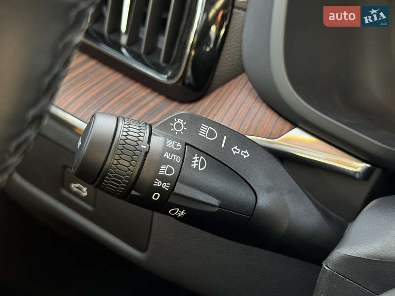 Внедорожник / Кроссовер Volvo XC60 2022 в Житомире фото 37 Внедорожник / Кроссовер Volvo XC60 2022 в Житомире