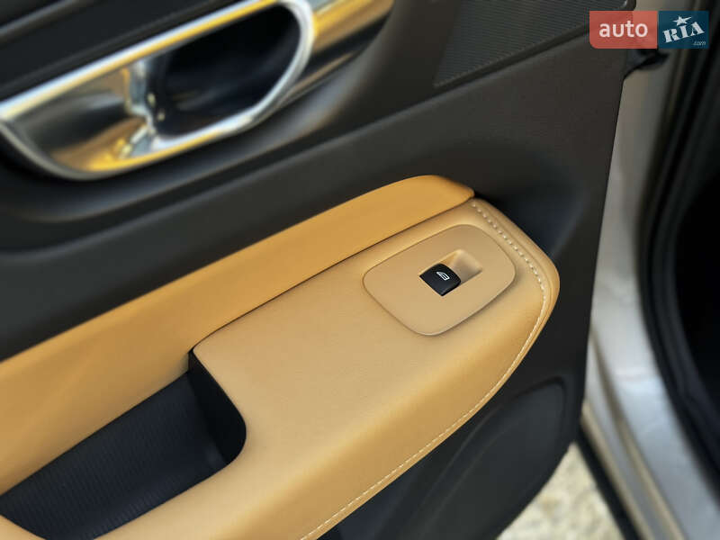 Внедорожник / Кроссовер Volvo XC60 2022 в Житомире фото 43 Внедорожник / Кроссовер Volvo XC60 2022 в Житомире